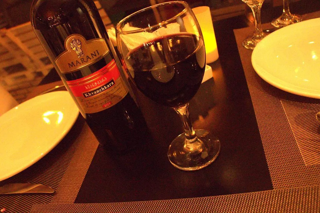 Hotel & Cafe Batus