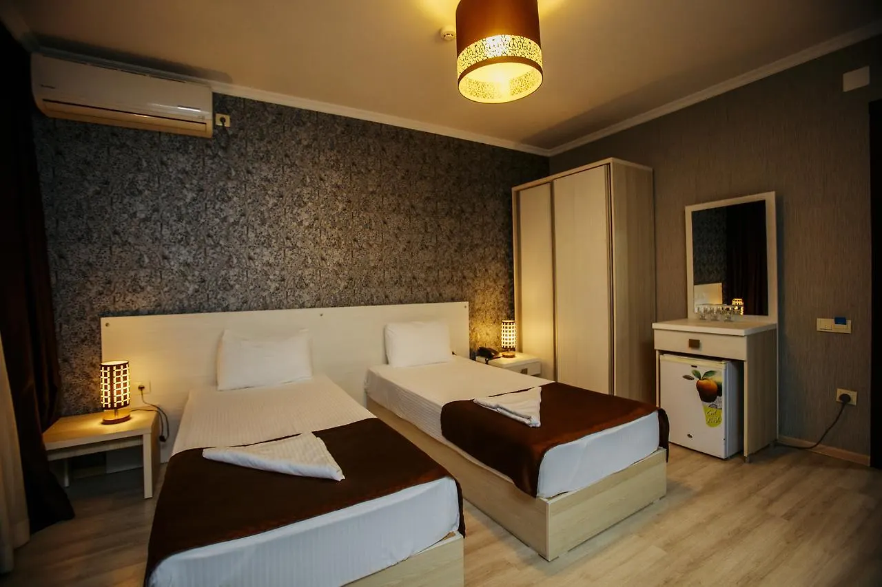 Hotel & Cafe Batus  Batumi