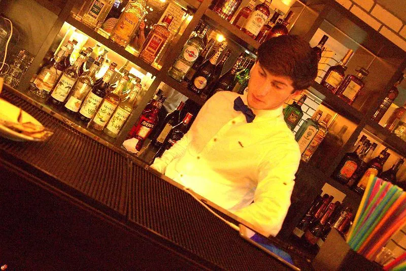 Hotel & Cafe Batus
