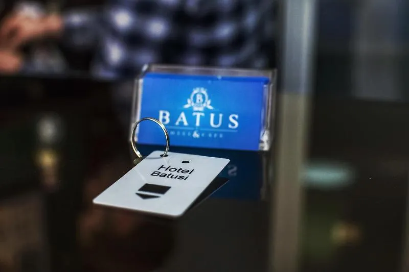 Hotel & Cafe Batus
