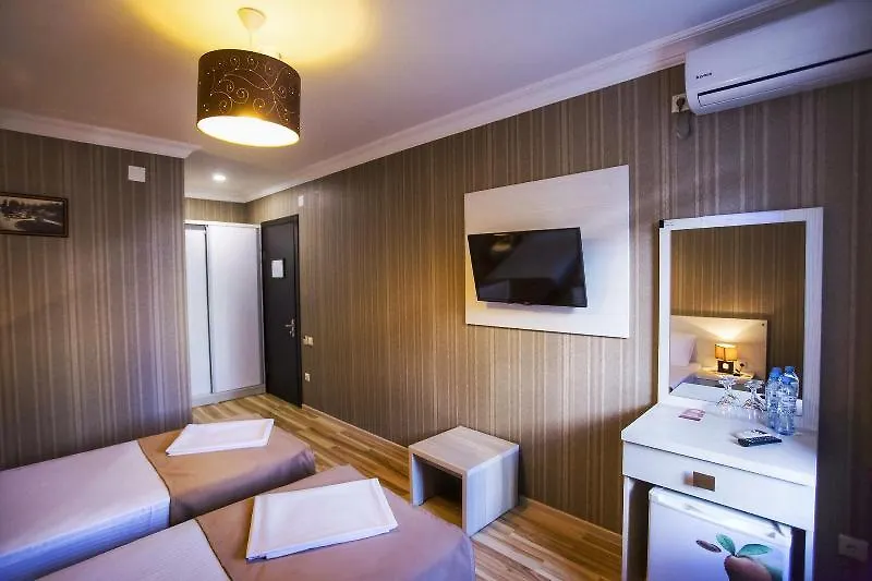 Hotel & Cafe Batus Batumi