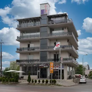 Otel Carleone